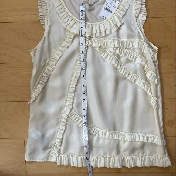 J.Crew NWT Silk Top Ivory Ruffle size 2 - Picture 3 of 4